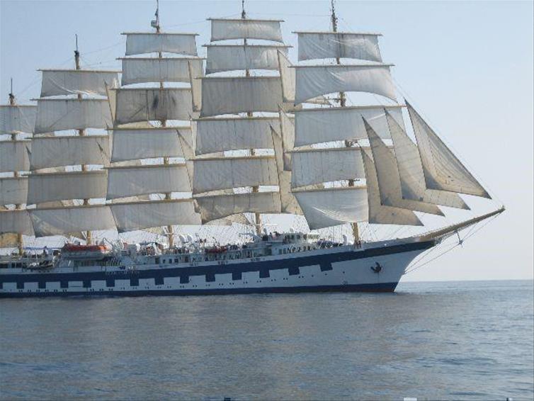 royal clipper review